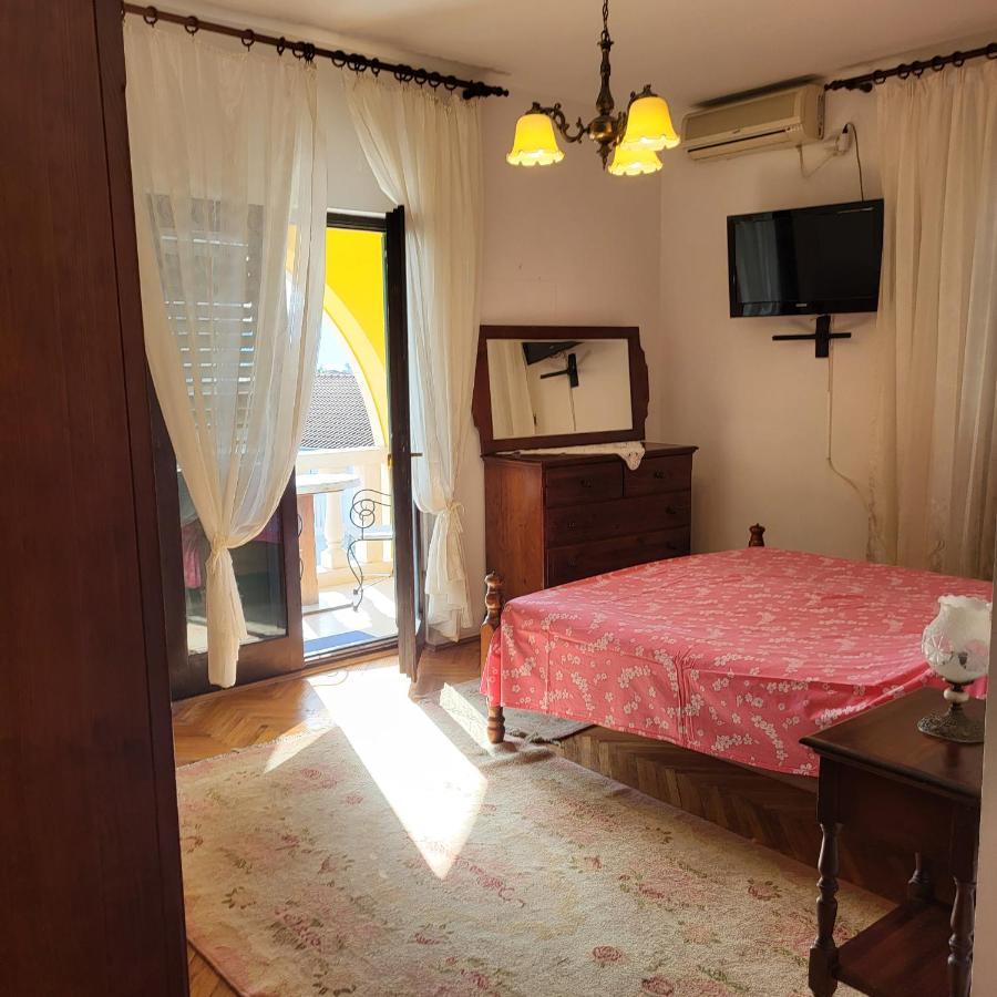 Studio Apartman Sa Pogledom Na More 梅尔吉恩 外观 照片